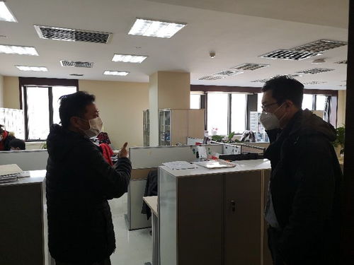 黨旗飄揚戰疫情，勠力同心保服務——首旅財務公司黨支部在行動
